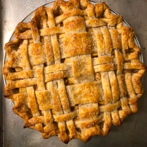 apple pie with lattice double crust